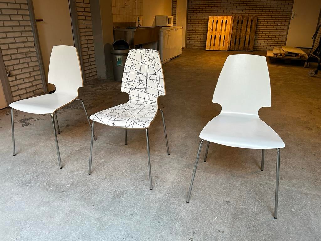 3 IKEA Vilmar stoelen - Zo goed als nieuw, Drie, Wit, Ophalen of Verzenden, Zo goed als nieuw