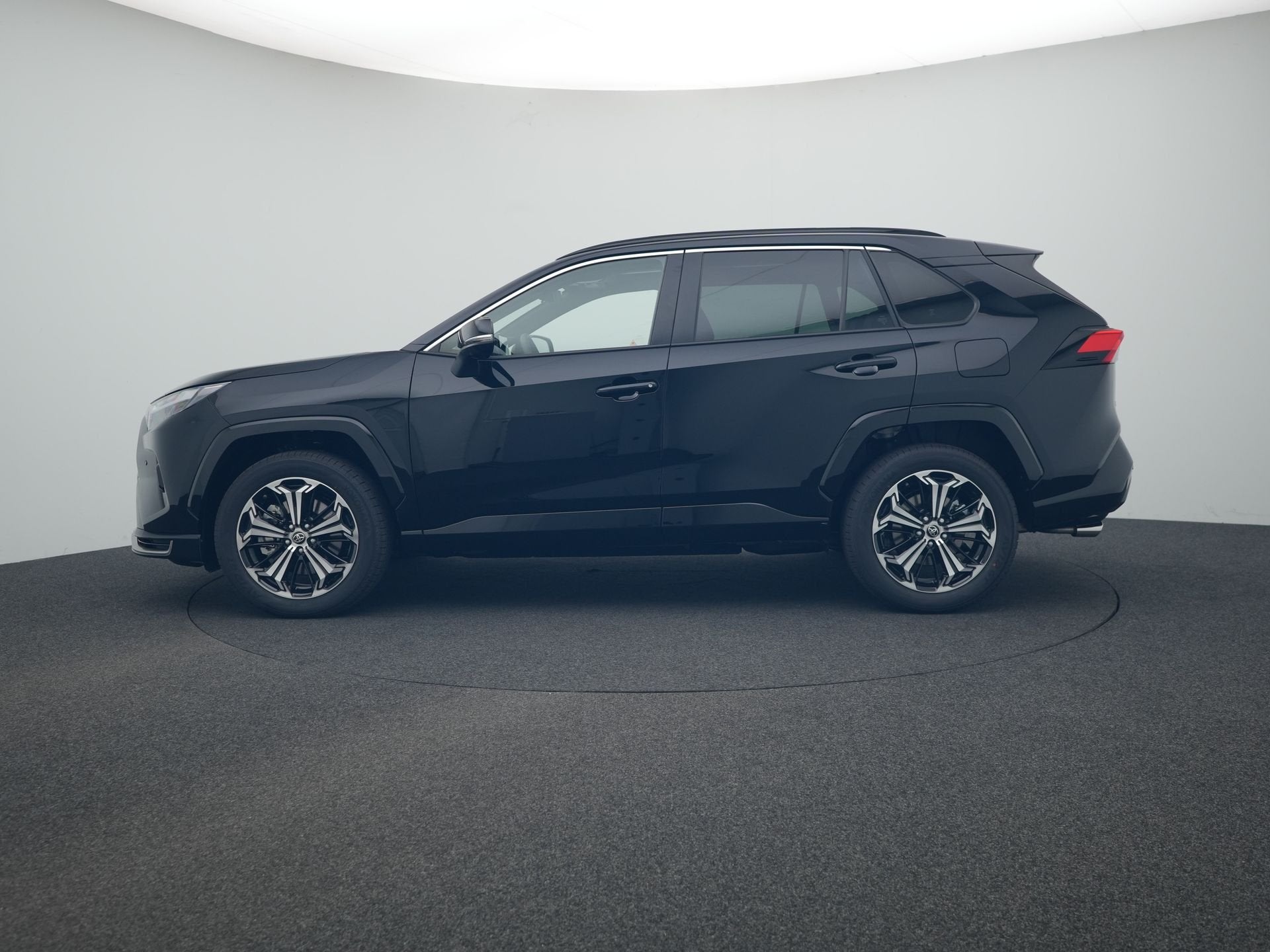Toyota RAV4 2.5 Plug-in Hybrid AWD Limited Edition | Panoram, Automaat, 12 maanden, 4 cilinders, Zwart