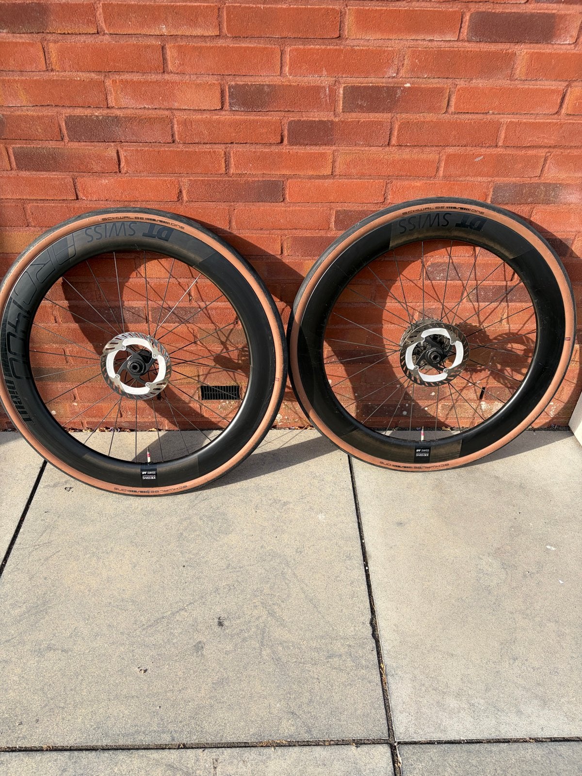 DT Swiss Arc 1400 60mm carbon wielset, Zo goed als nieuw, Racefiets, Carbon, Ophalen