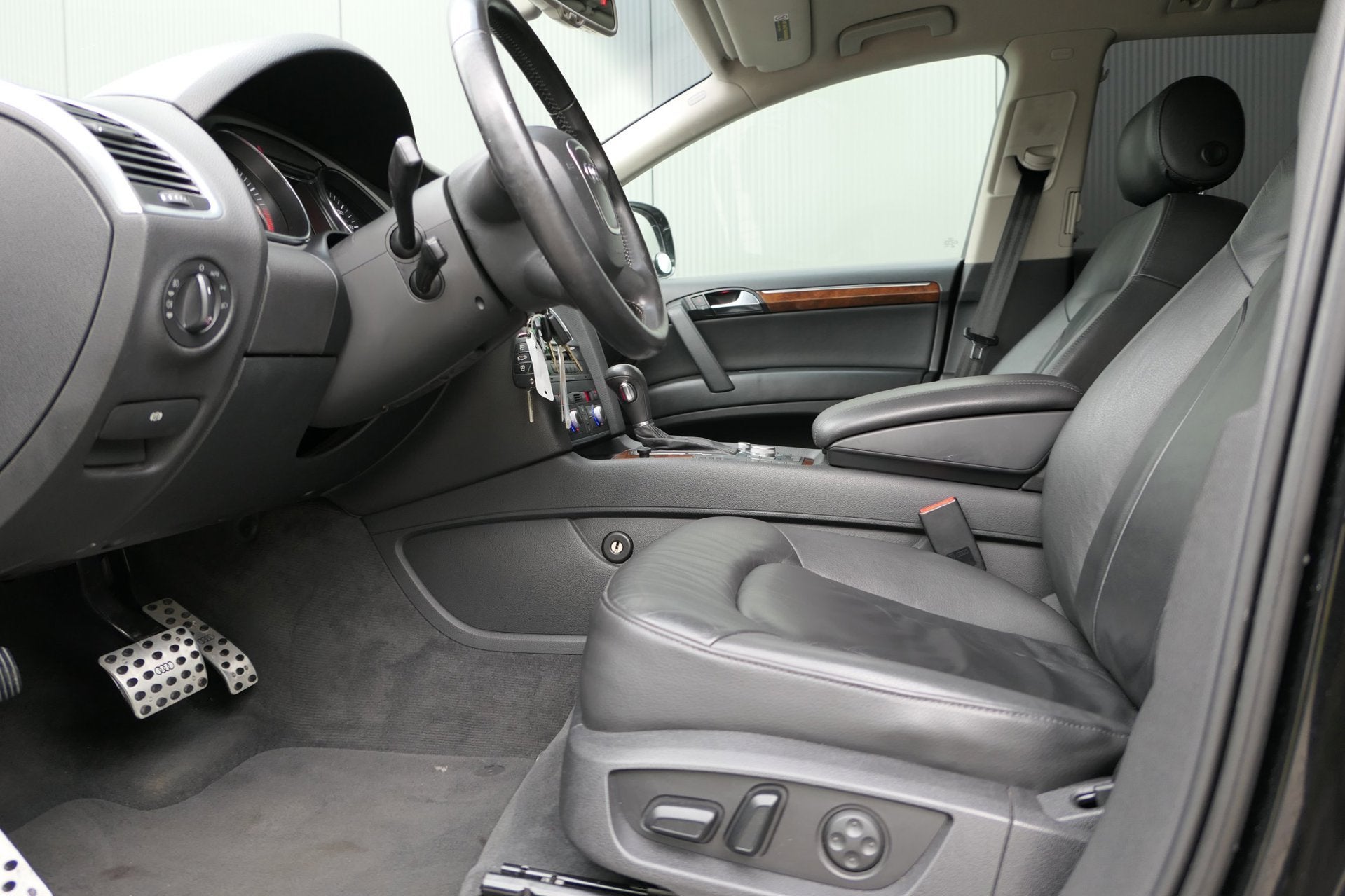 Audi Q7 3.6 FSI quattro 5+2 PPF-Folie Youngtimer Trekhaak Bo, Auto's, Automaat, Gebruikt, Zwart, 7 stoelen