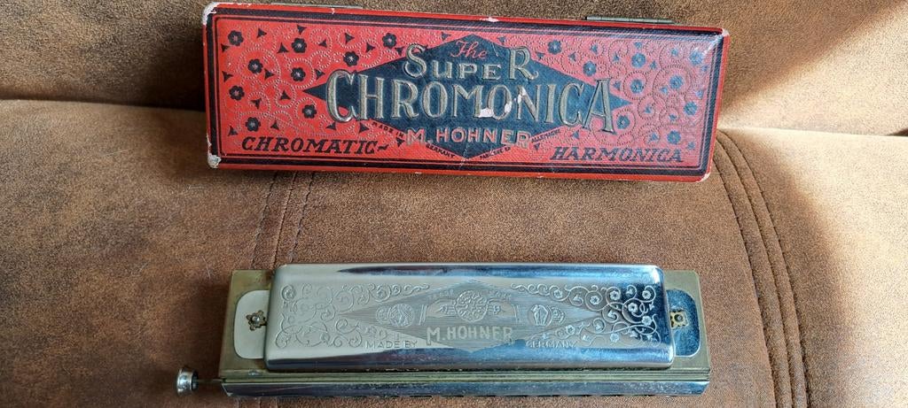 Vintage M. Hohner Super Chromonica Mondharmonica met doos, Gebruikt, Overige typen, Chromatisch, Ophalen of Verzenden