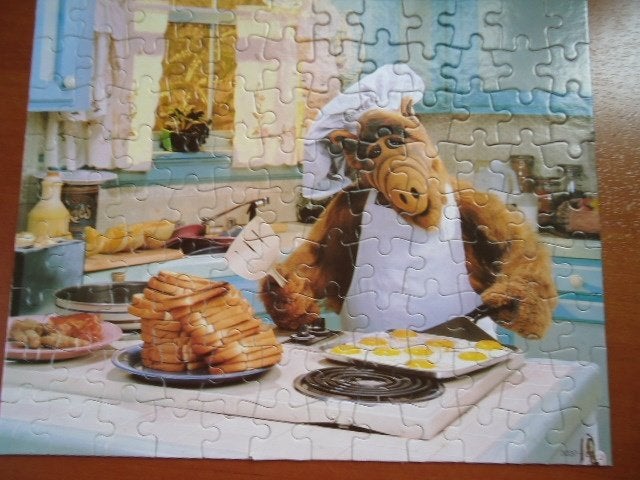 Alf puzzel, jaren 80 tv serie, 100 stukjes, MB, Ophalen of Verzenden, Overige typen