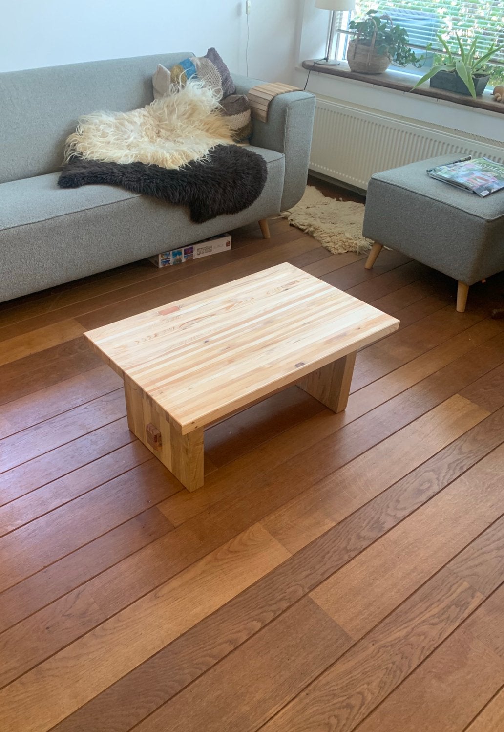Masief houten sallon/bijzettafel, Huis en Inrichting, Tafels | Salontafels, Ophalen, 50 tot 100 cm, Nieuw, 50 tot 100 cm