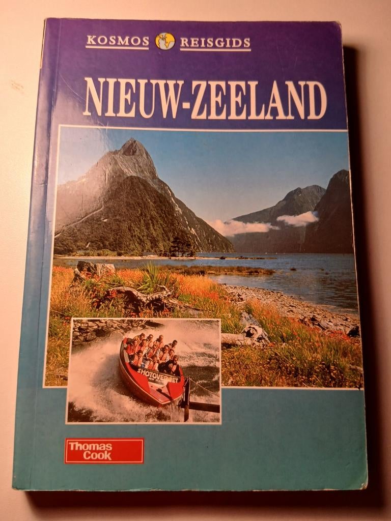 Reisgids Nieuw-Zeeland, Ophalen of Verzenden, Europa, Reisgids of -boek, Overige merken