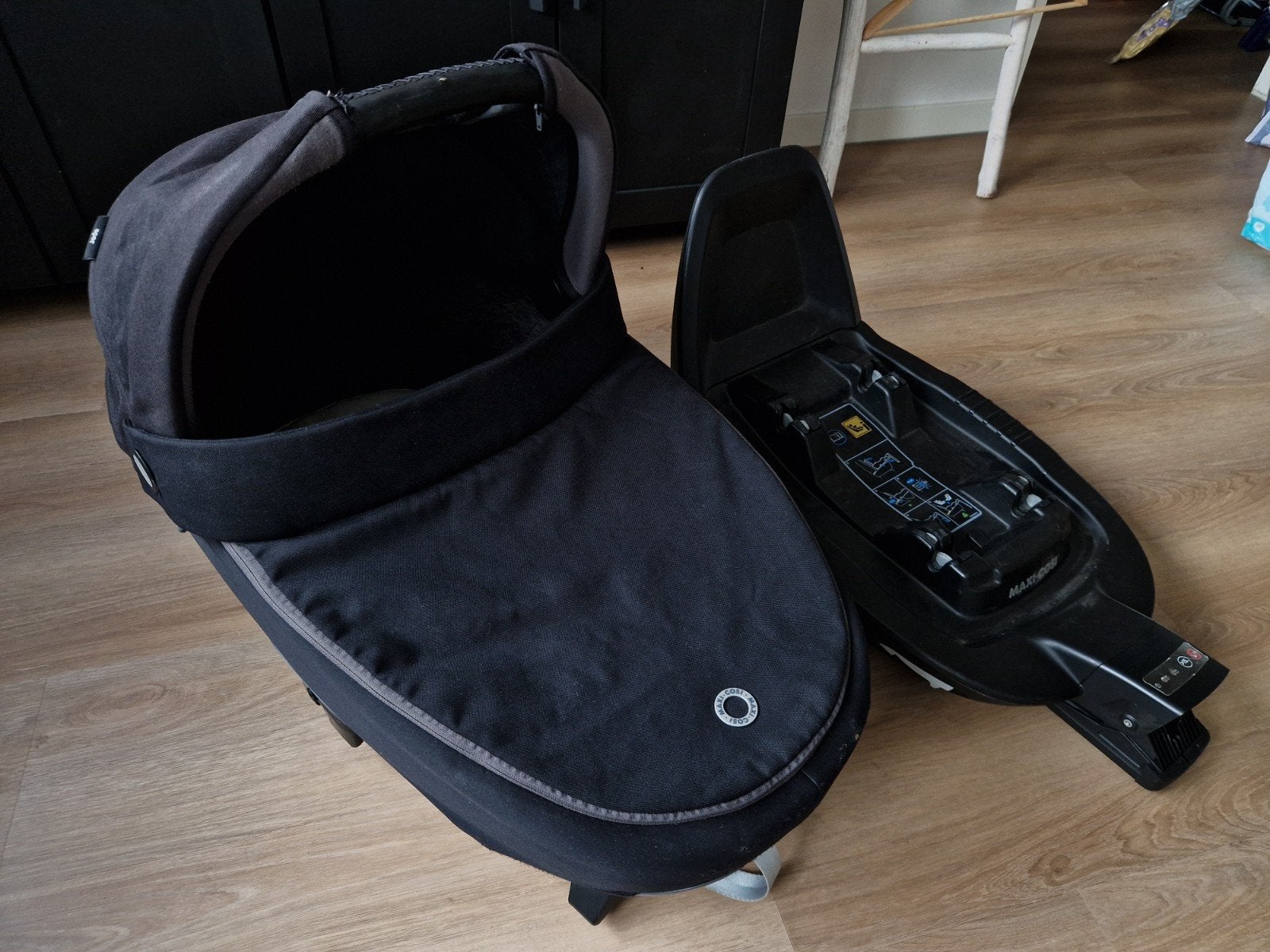 Maxi-Cosi Jade reiswieg met FamilyFix 3 base, Ophalen, Gebruikt, Slaapstand, Isofix