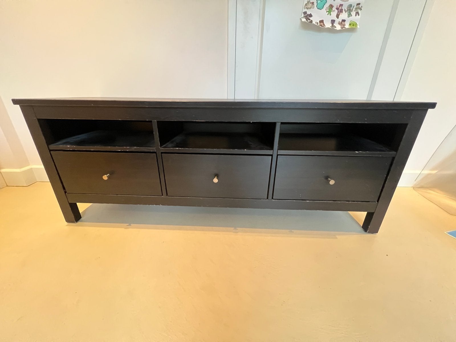 Ikea tv meubel (gratis), Ophalen, Gebruikt, 100 tot 150 cm, Minder dan 100 cm