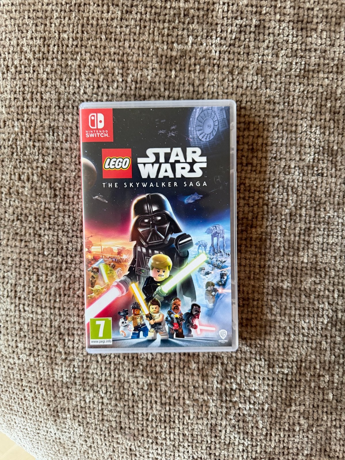 LEGO Star Wars: The Skywalker Saga Nintendo Switch, Ophalen of Verzenden, Zo goed als nieuw, Met games