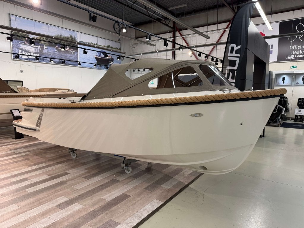 Oud Huijzer 740  tender / Vrije Motor keuze / Model 2026!, Niet ingevuld, Niet ingevuld, Niet ingevuld