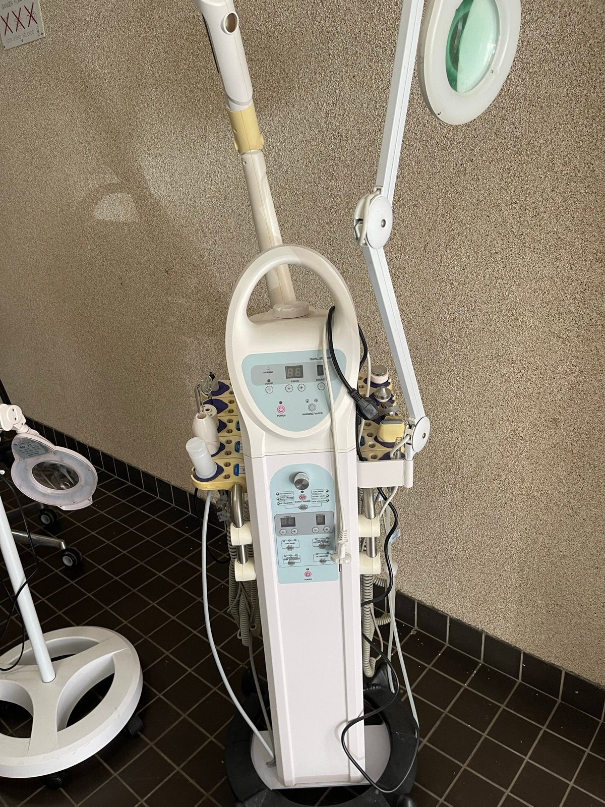 Professionele Schoonheidssalon Apparatuur - Multifunctioneel, Witgoed en Apparatuur, Persoonlijke-verzorgingsapparatuur, Gebruikt