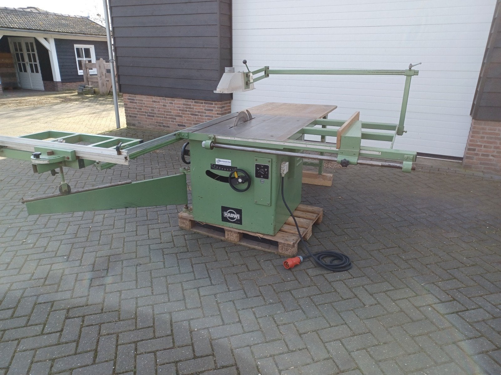 Professionele harwi zaagtafel cirkelzaag, Doe-het-zelf en Verbouw, Gereedschap | Zaagmachines, Ophalen, Gebruikt, Cirkelzaag, 30 tot 70 mm