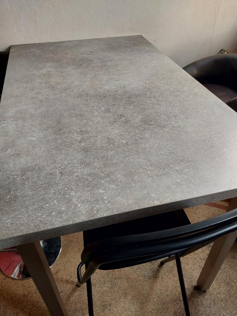 Tafelblad met verstelbare poten - 150x90 cm, Huis en Inrichting, Tafels | Eettafels, Ophalen