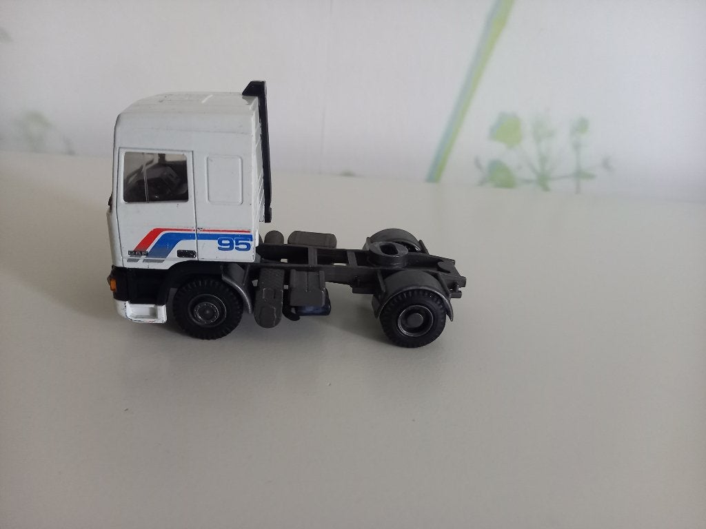 Daf 95 trekker, Ophalen of Verzenden, Zo goed als nieuw, Bus of Vrachtwagen, Lion Toys