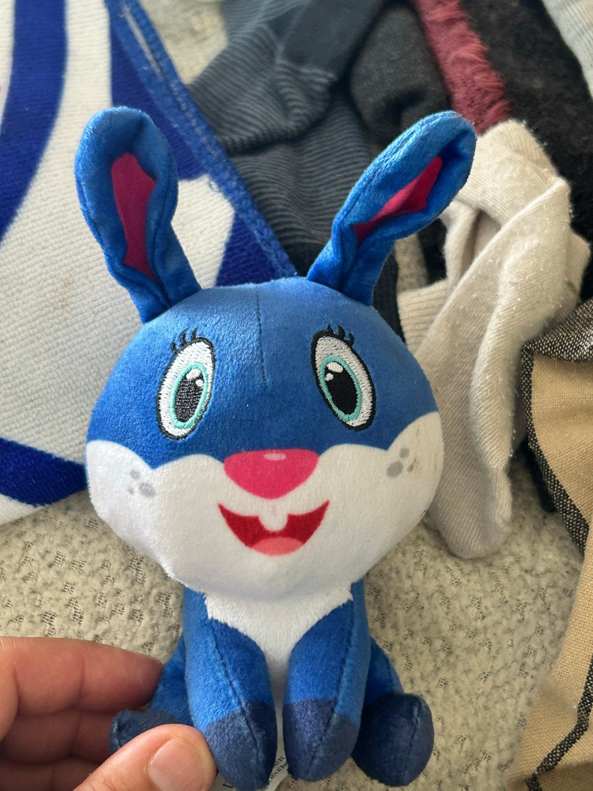 Leuke blauwe knuffel van Lidl, Bos Minis, Kinderen en Baby's, Speelgoed | Knuffels en Pluche, Lidl, Gebruikt, Blauw, Konijn