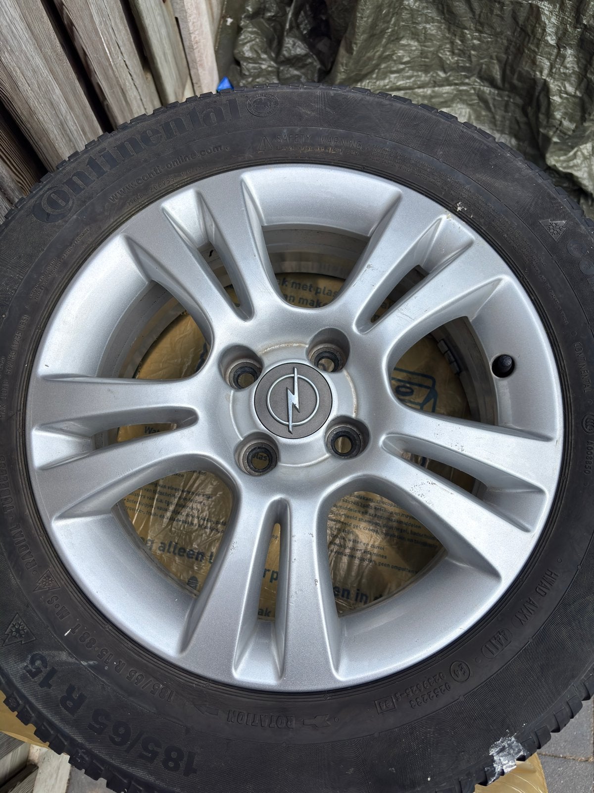 Opel banden, Ophalen of Verzenden, Gebruikt