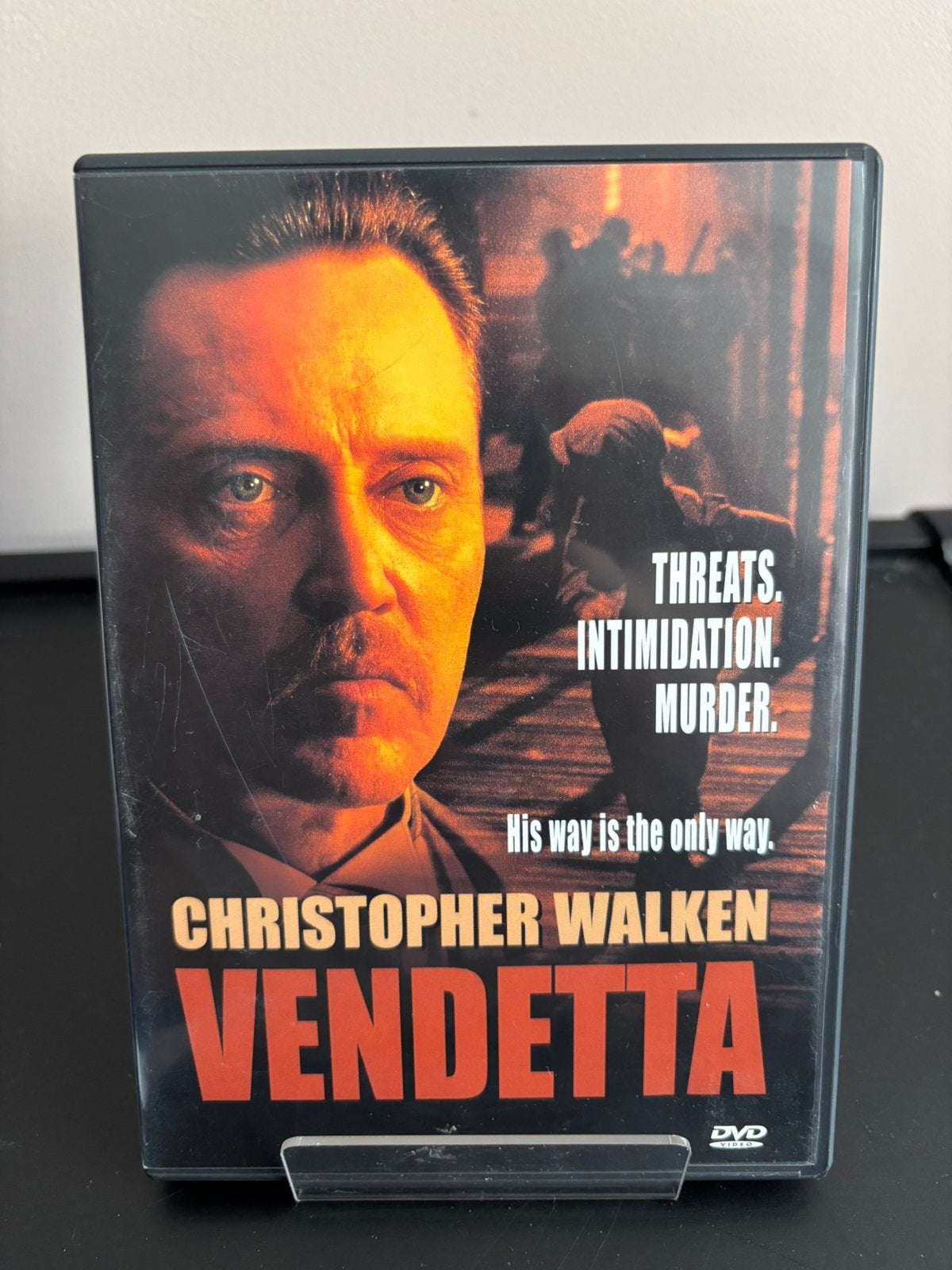 Vendetta, Vanaf 12 jaar, Ophalen of Verzenden, Zo goed als nieuw