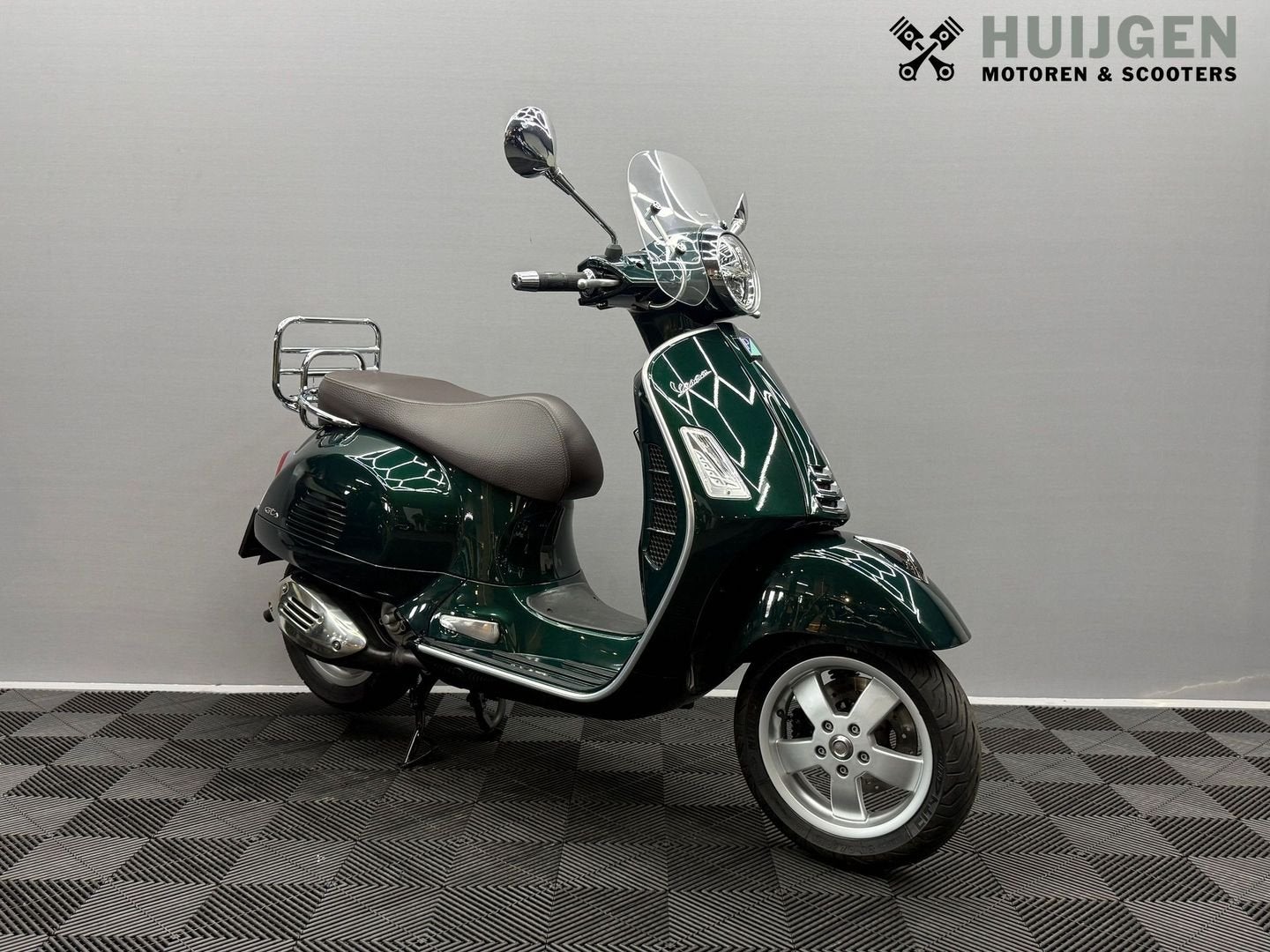 Vespa GTS 300 Hpe Touring (bj 2020), Scooter, Bedrijf, Onbekend, Onbekend