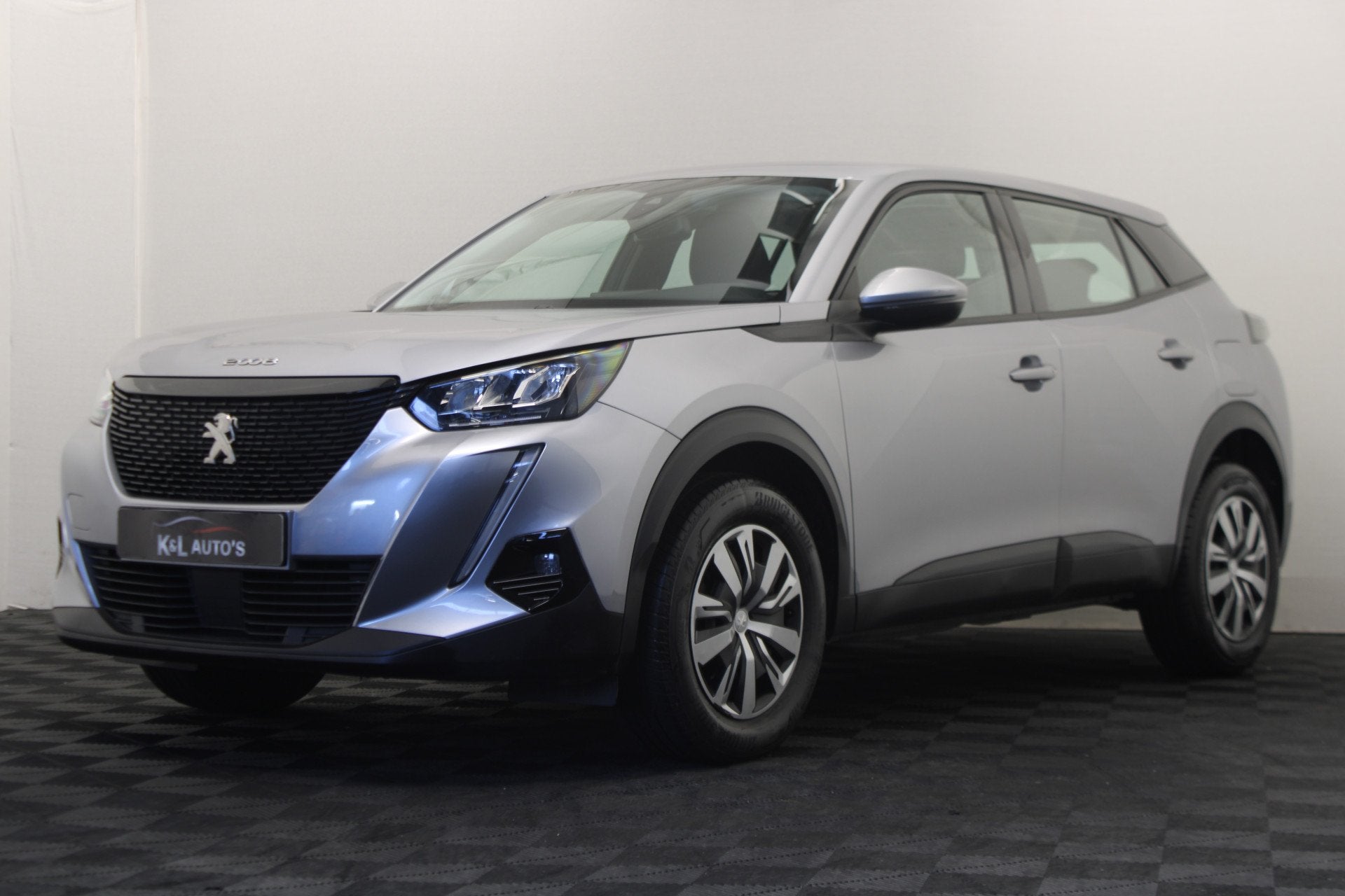 Peugeot 2008 1.2 PureTech Blue Lease Active |Navi|, Gebruikt, 1199 cc, 19 km/l, 3 cilinders