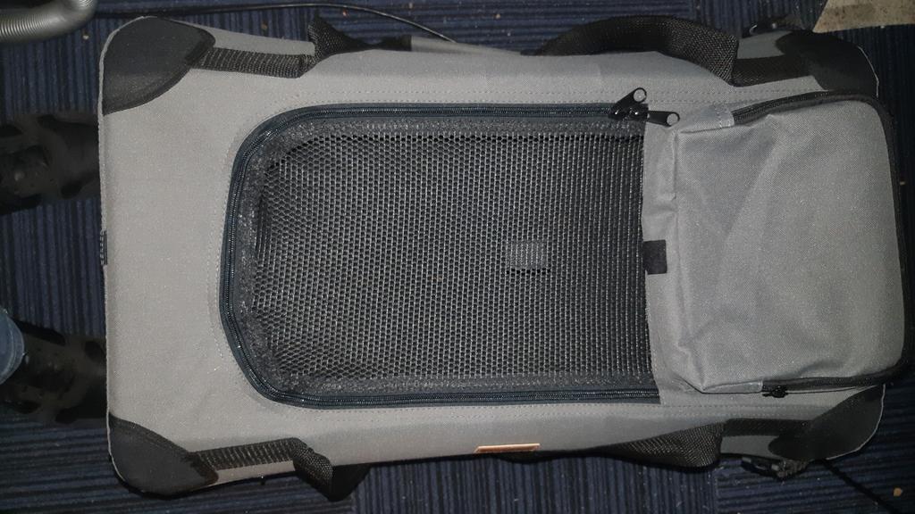 Reis bench voor kleine hondjes, van stof, opvouwbaar, Ophalen, Zo goed als nieuw