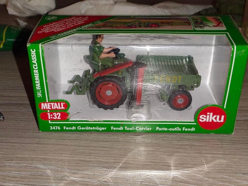 Siku 3476 Fendt werktuigdrager, een gedetailleerd model, Ophalen of Verzenden, Zo goed als nieuw, Overige typen, Overige merken