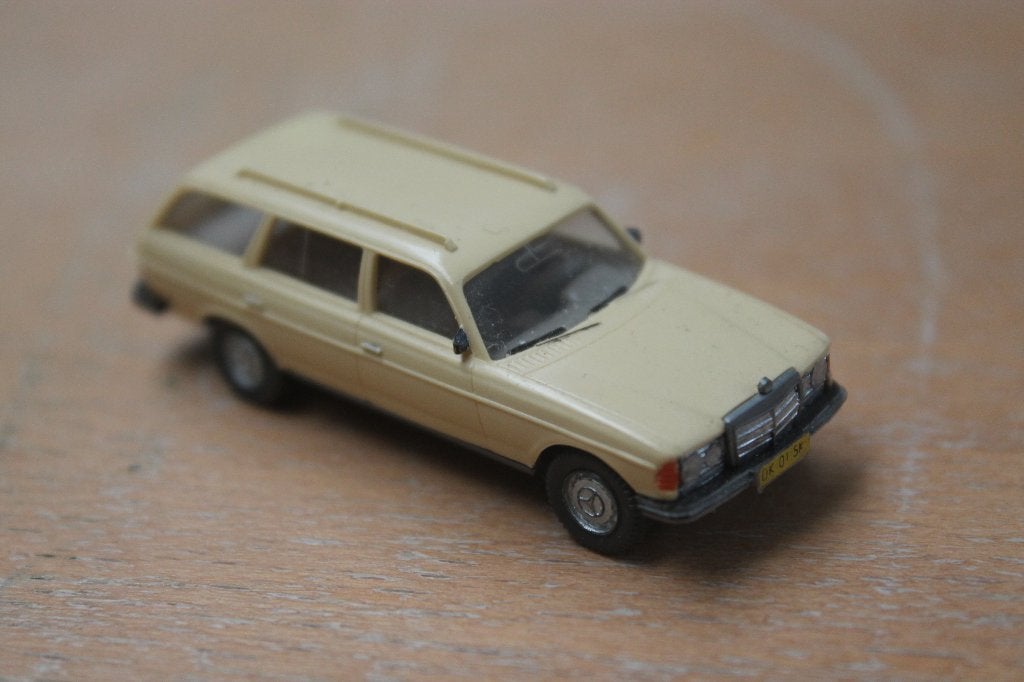 Wiking Mercedes 250 T, Ophalen of Verzenden, Gebruikt, Auto, Wiking