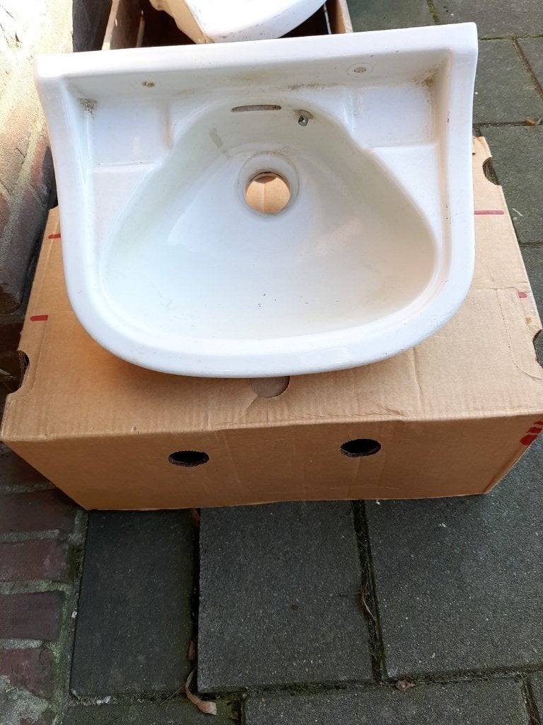 Wastafeltje /fontein toilet, Ophalen, Gebruikt, Toilet