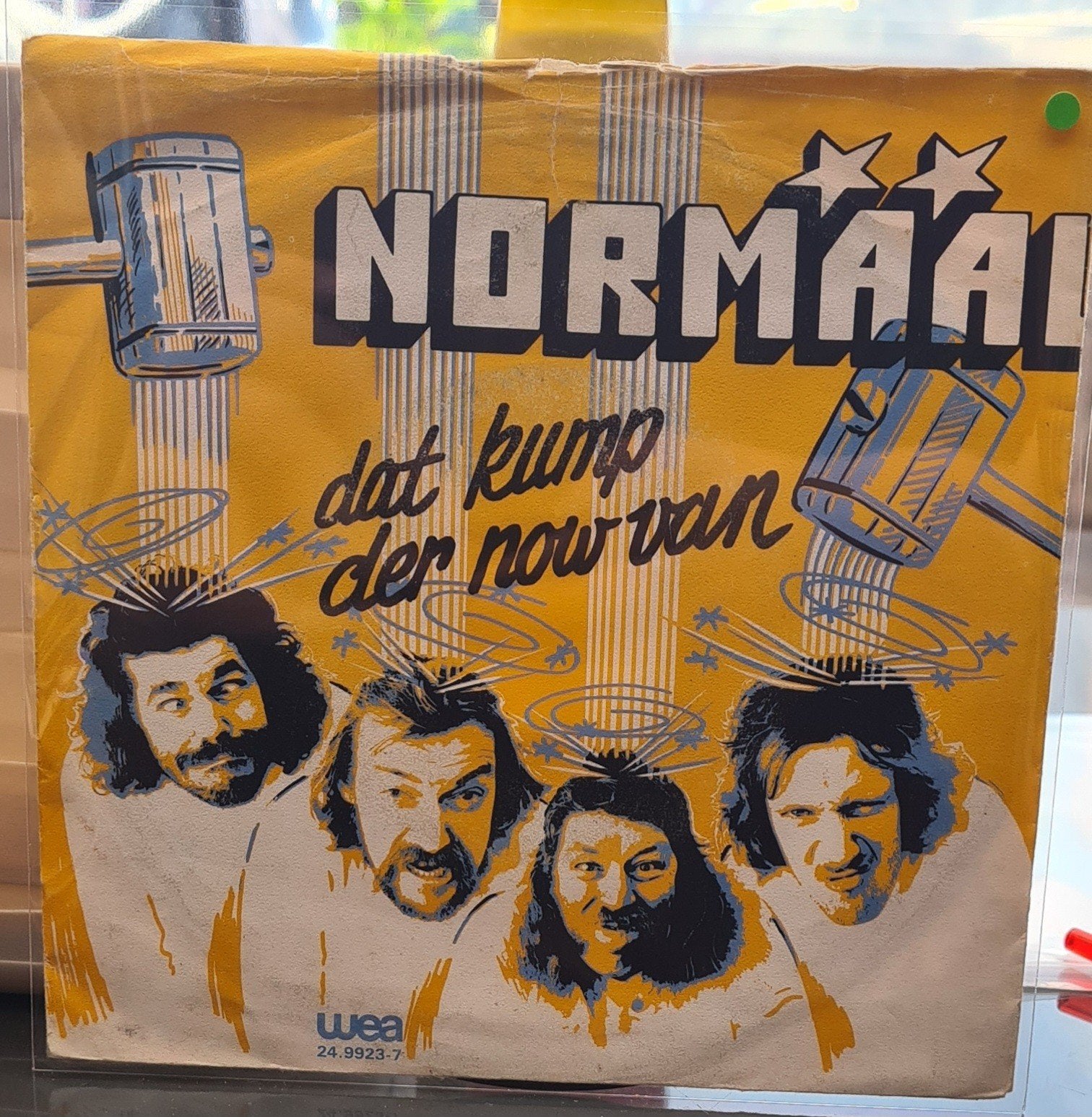 Normaal - Dat Kump Der Now Van (7 inch single), Cd's en Dvd's, Gebruikt, 7 inch, Ophalen of Verzenden, EP