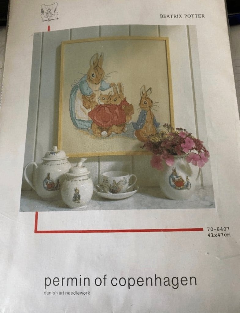 BORDUURPAKKET GROOT BEATRIX POTTER THE RABBIT FAMILY, Hobby en Vrije tijd, Verzenden, Nieuw, Borduurpakket
