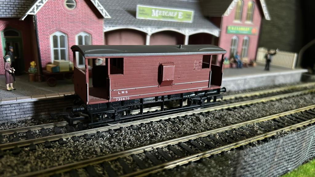 Hornby LMS Brake van, Overige merken, Gelijkstroom, Wagon, Ophalen of Verzenden