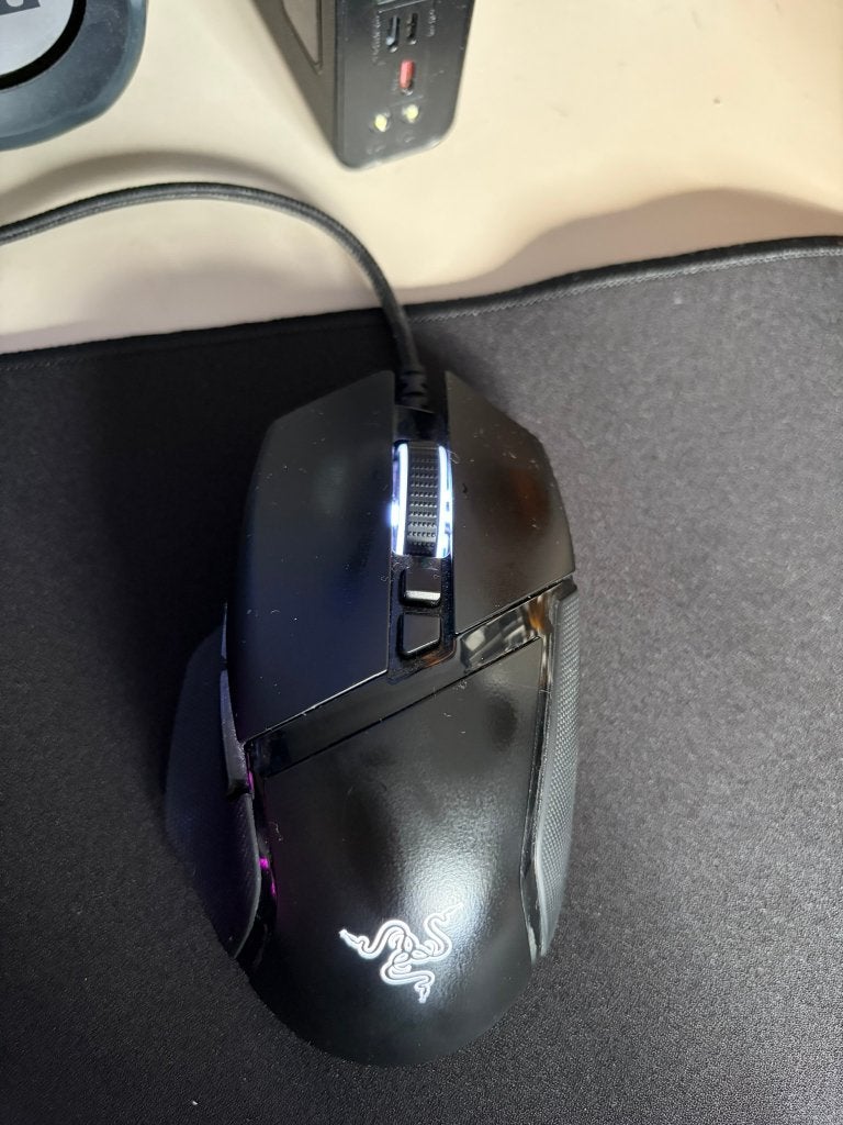 Razer Basilisk Ultimate, Rechtshandig, Muis, Gebruikt, Ophalen of Verzenden