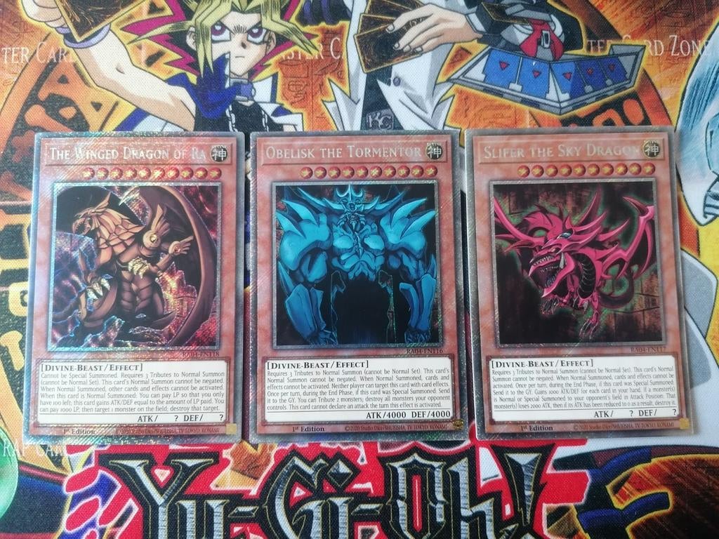 Egyptian God Set - Platinum Secret Rare RA04 - Yu-Gi-Oh, Ophalen of Verzenden, Zo goed als nieuw, Meerdere kaarten, Foil