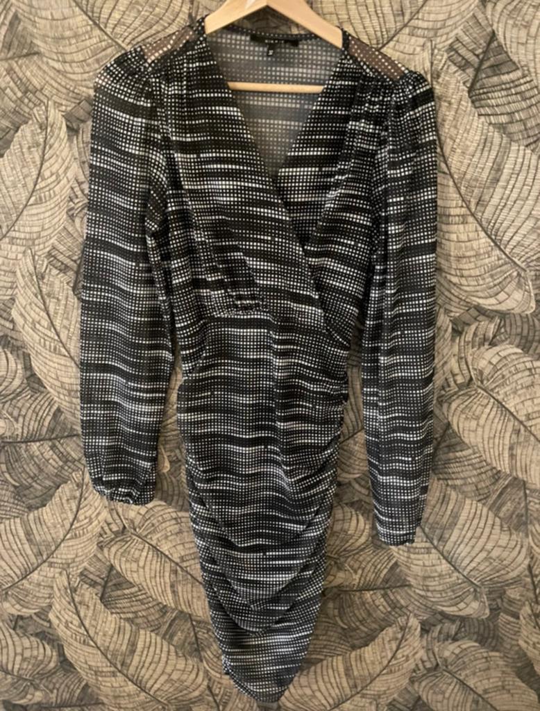 Nikkie Jurk, Zwart, Ophalen of Verzenden, Zo goed als nieuw, Maat 34 (XS) of kleiner