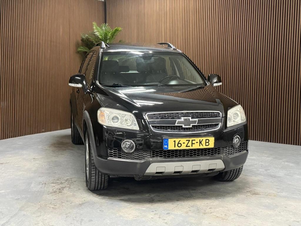 Chevrolet Captiva 3.2i Executive (bj 2008, automaat), 1780 kg, 3195 cc, 2000 kg, 7 stoelen