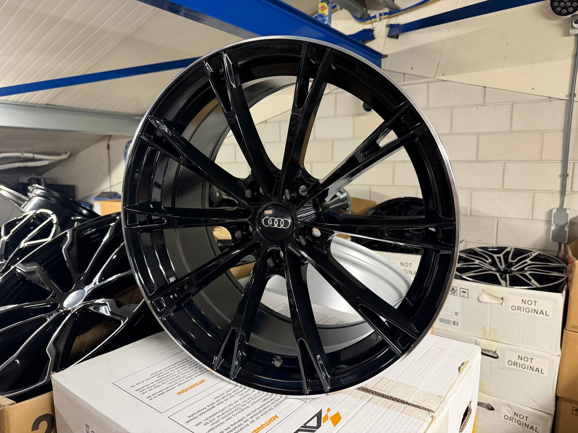 NIEUW 18inch Audi VW Seat NEW ABT Style Velgen 5x112, 18 inch, -, -, Banden en Velgen