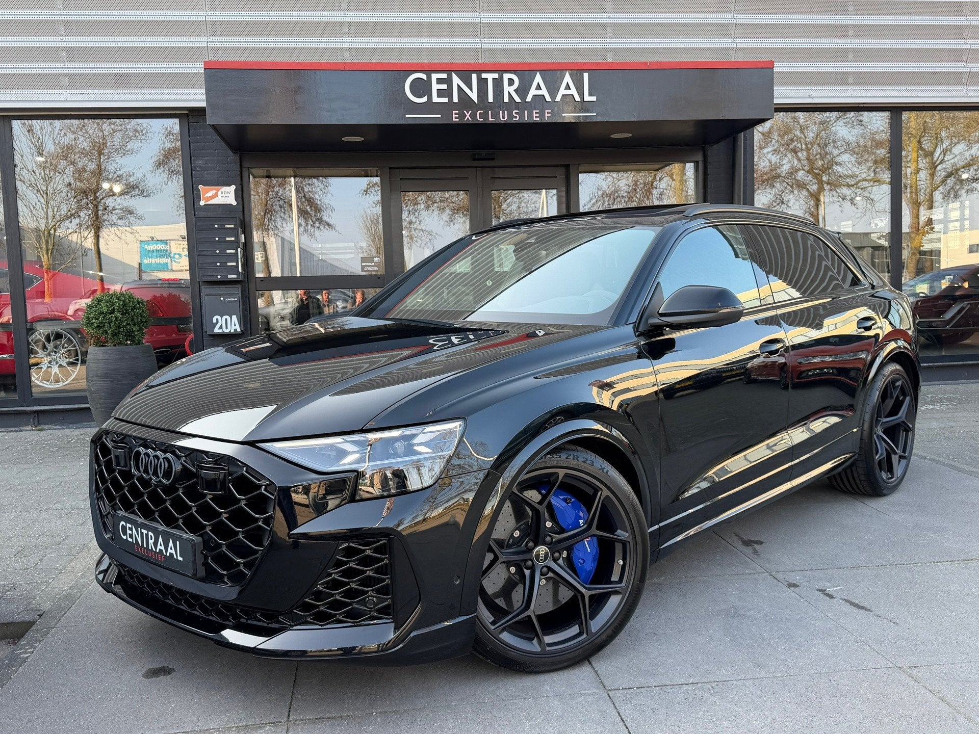 Audi RS Q8 4.0 TFSI RS Q8 quattro Performance Keramisch|Mass, Auto's, Audi, Dealer onderhouden, Gebruikt, Zwart, Bedrijf
