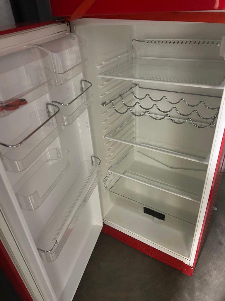 Gratis af te halen: SMEG KOELKAST, Witgoed en Apparatuur, Koelkasten en IJskasten, Ophalen, Gebruikt, 200 liter of meer, 160 cm of meer