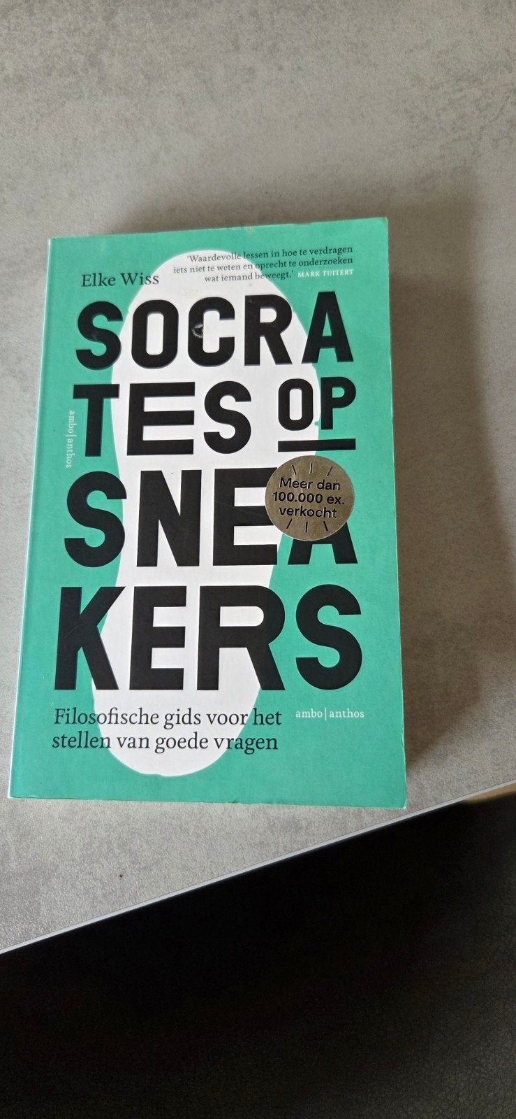 Elke Wiss - Socrates op sneakers, Boeken, Ophalen of Verzenden, Zo goed als nieuw, Elke Wiss
