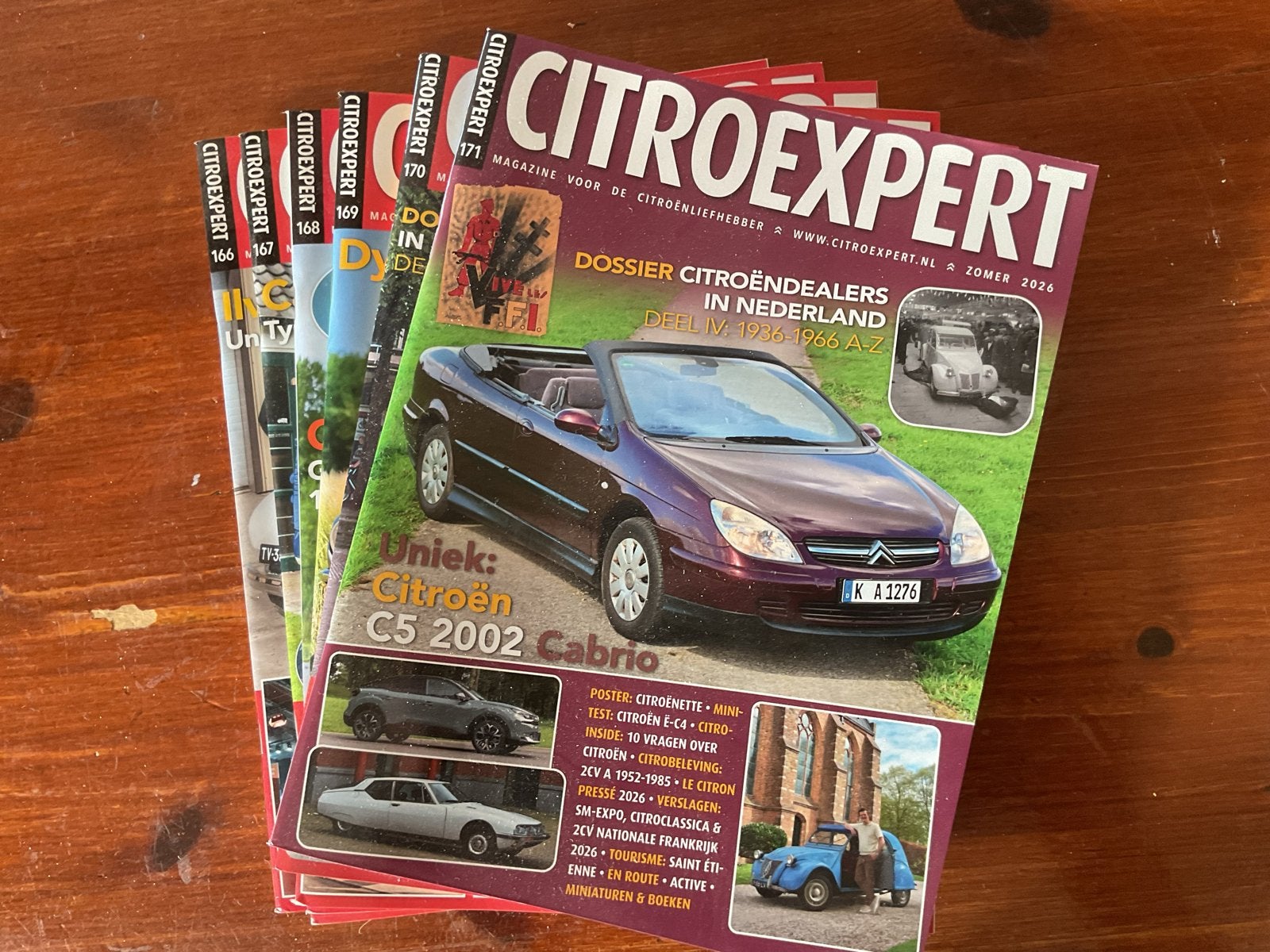 CitroExpert & Planète 2CV Magazines - Autoliefhebber, Ophalen of Verzenden, Gelezen, Citroën