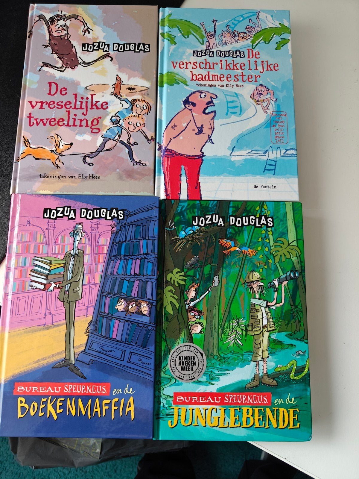 Jozua Douglas Boeken -  Vreselijke Tweeling, Verschri, Ophalen of Verzenden, Gelezen, Jozua Douglas, Fictie