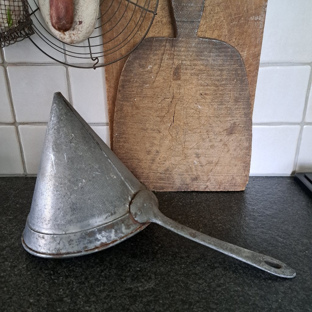 Oude brocante Franse spitse zeef puntzeef met steel *Etage3*, Gebruikt, ., Ophalen of Verzenden, .