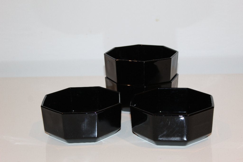 Vier Luminarc Octime schalen - Zwart glas, Overige merken, Vintage, Ophalen of Verzenden, Glas