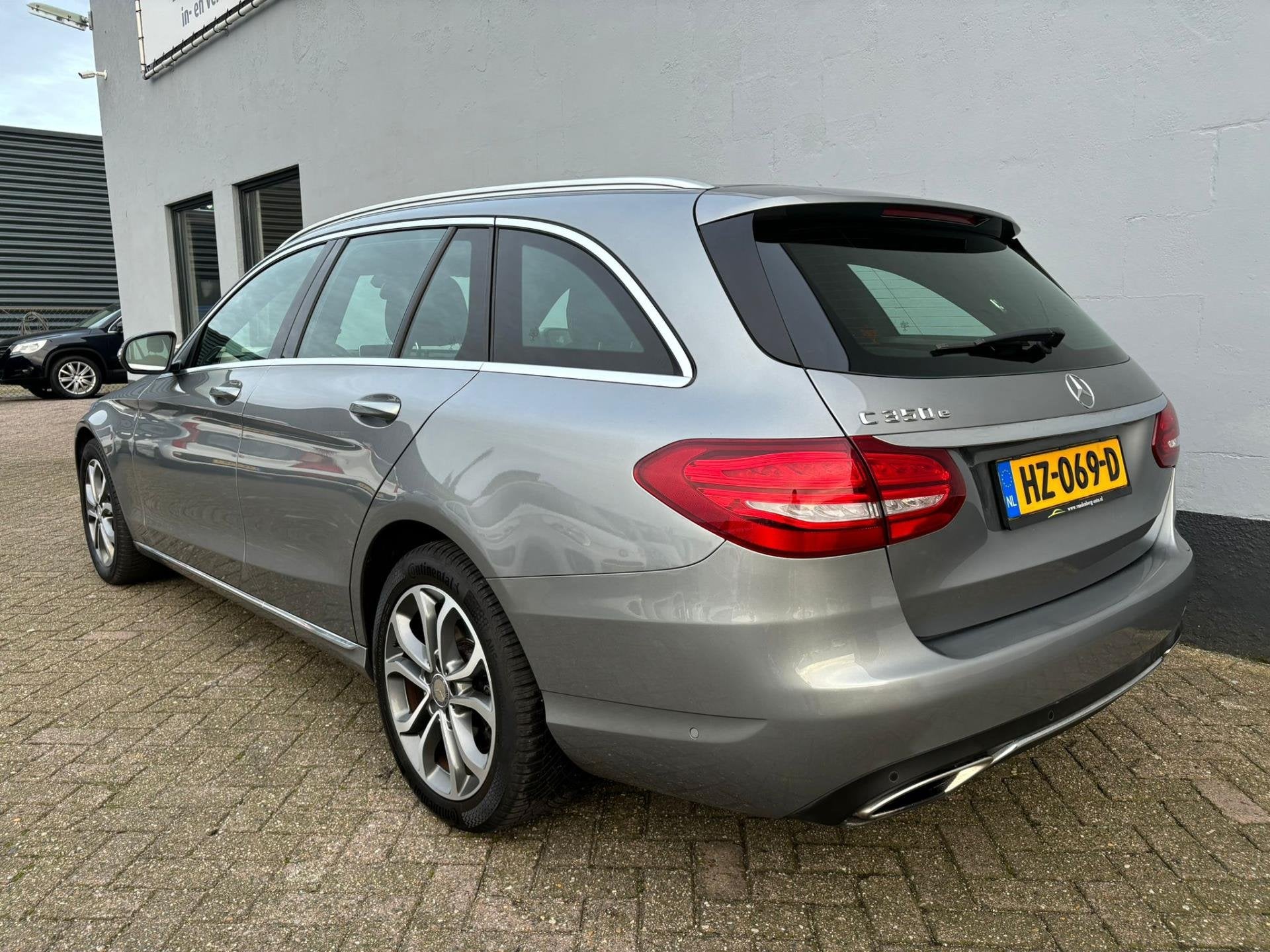 Foto 3 van Mercedes-Benz C-klasse Estate 350 e - Led - Camera - Stoel V