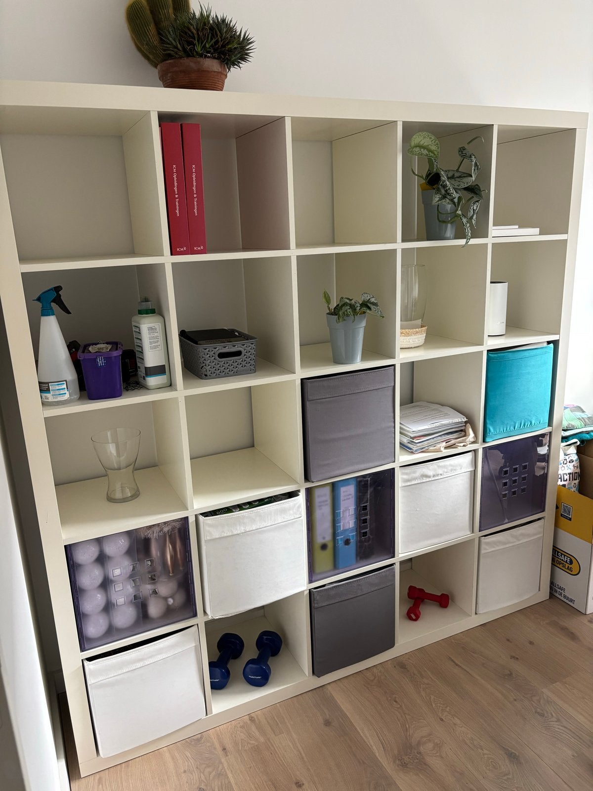 IKEA Kallax Kast 5x5 vakken - Wit, Ophalen, Met plank(en), Gebruikt, 150 tot 200 cm