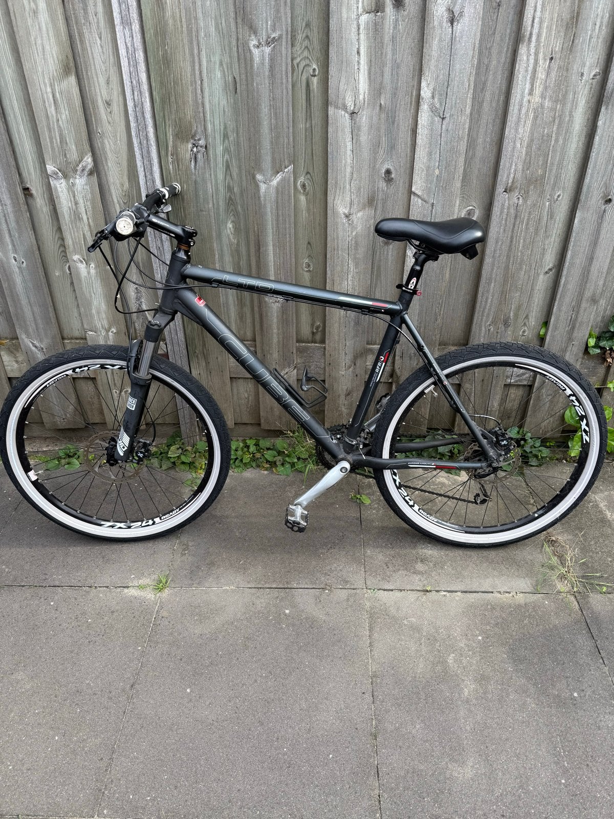Cube Mountainbike met schijfremmen en vering, 28 inch, Gebruikt, Vering, Meer dan 20 versnellingen