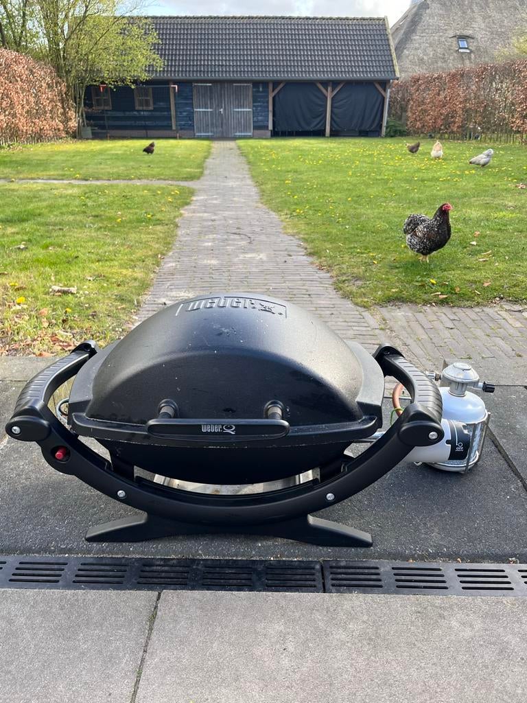 Weber Q2000 gasbarbecue, Tuin en Terras, Gasbarbecues, Ophalen, Gebruikt
