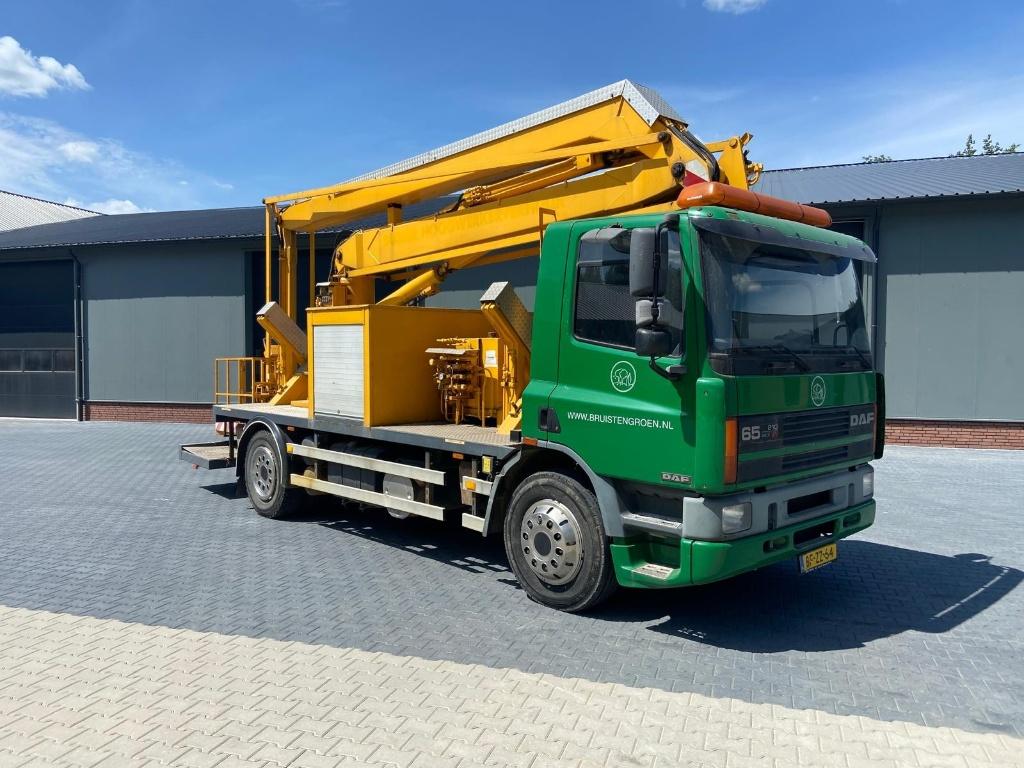 DAF 65CF autohoogwerker, Zakelijke goederen, Machines en Bouw | Liften, Steigers en Ladders, Ophalen