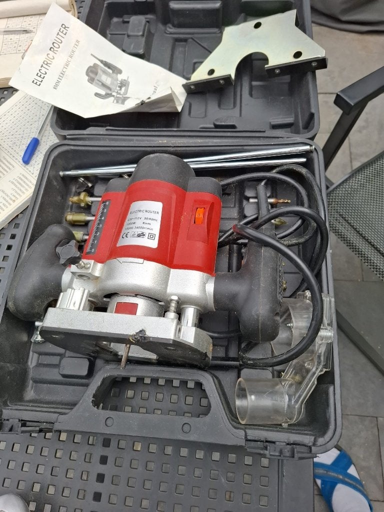 freesmachine, Doe-het-zelf en Verbouw, Gereedschap | Freesmachines, Ophalen, Zo goed als nieuw, Elektrisch, Bovenfrees
