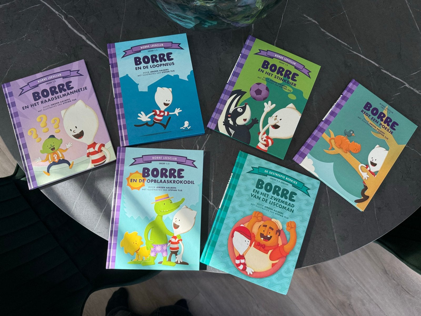 Borre Leesclub boeken - set van 6, Boeken, Ophalen of Verzenden, Zo goed als nieuw, Fictie algemeen