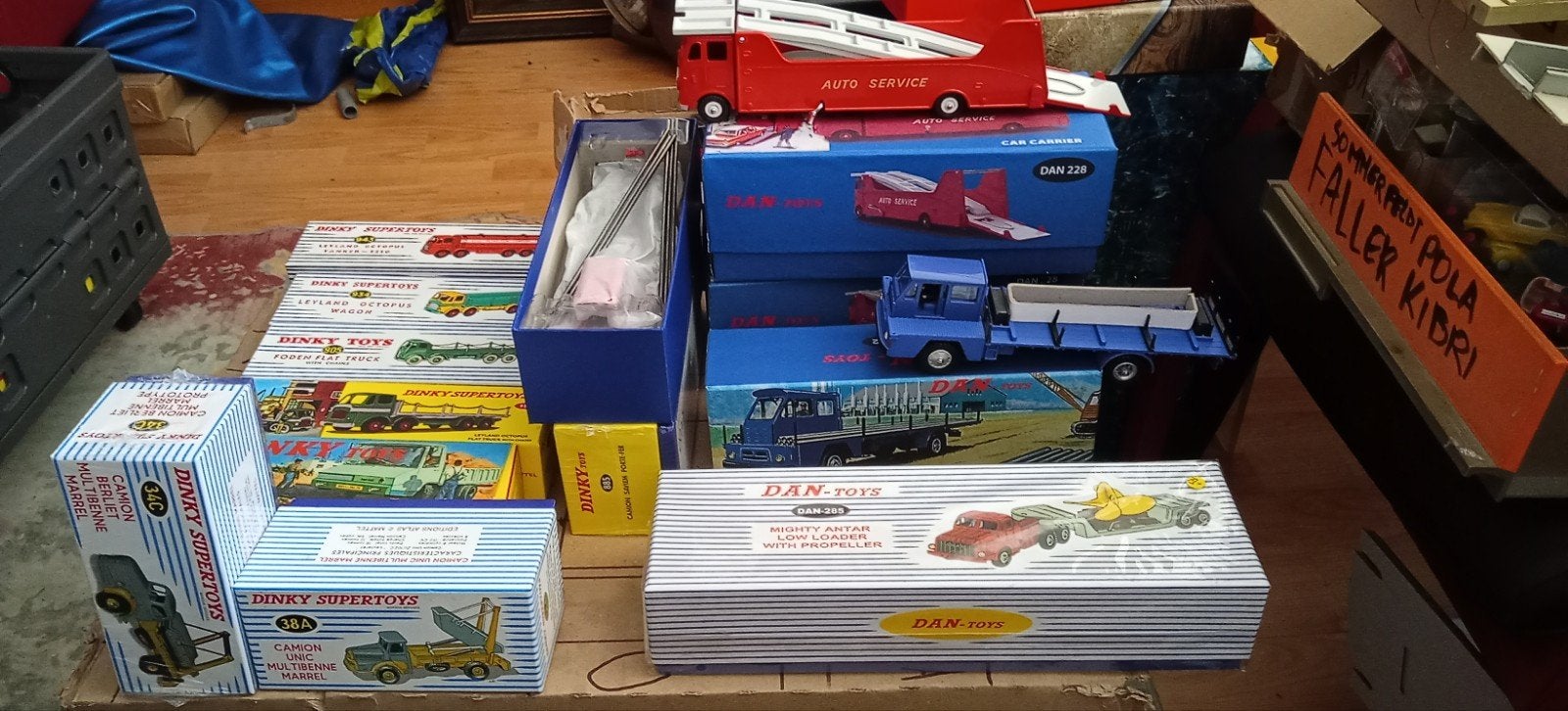 Dinky toys supertoys Atlas + Dan - toys, Ophalen, Nieuw, Auto, Dinky Toys