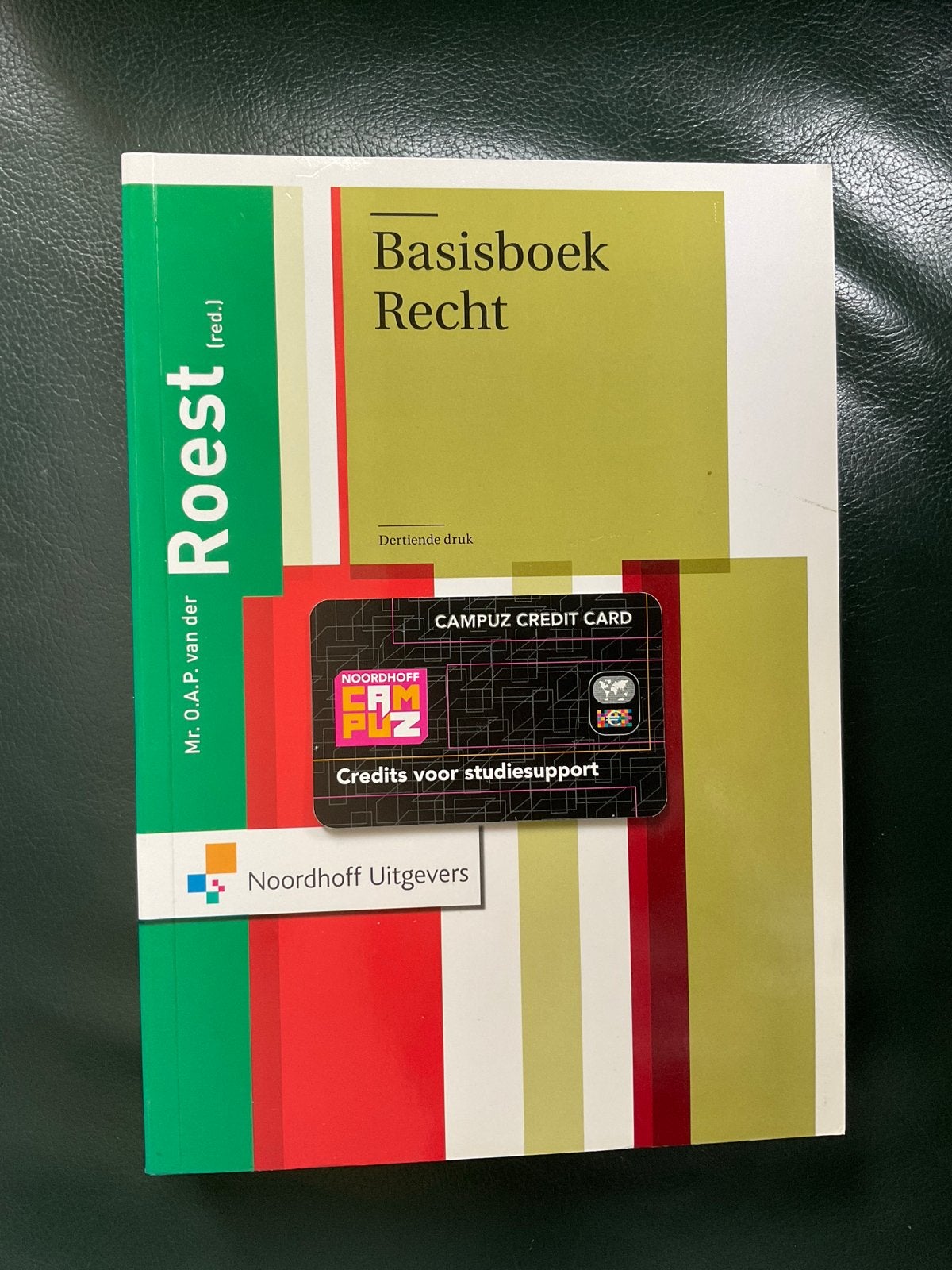 Basisboek Recht van Van der Roest, 13e druk - Zo goed als ni, Ophalen of Verzenden, Gamma, Zo goed als nieuw, HBO