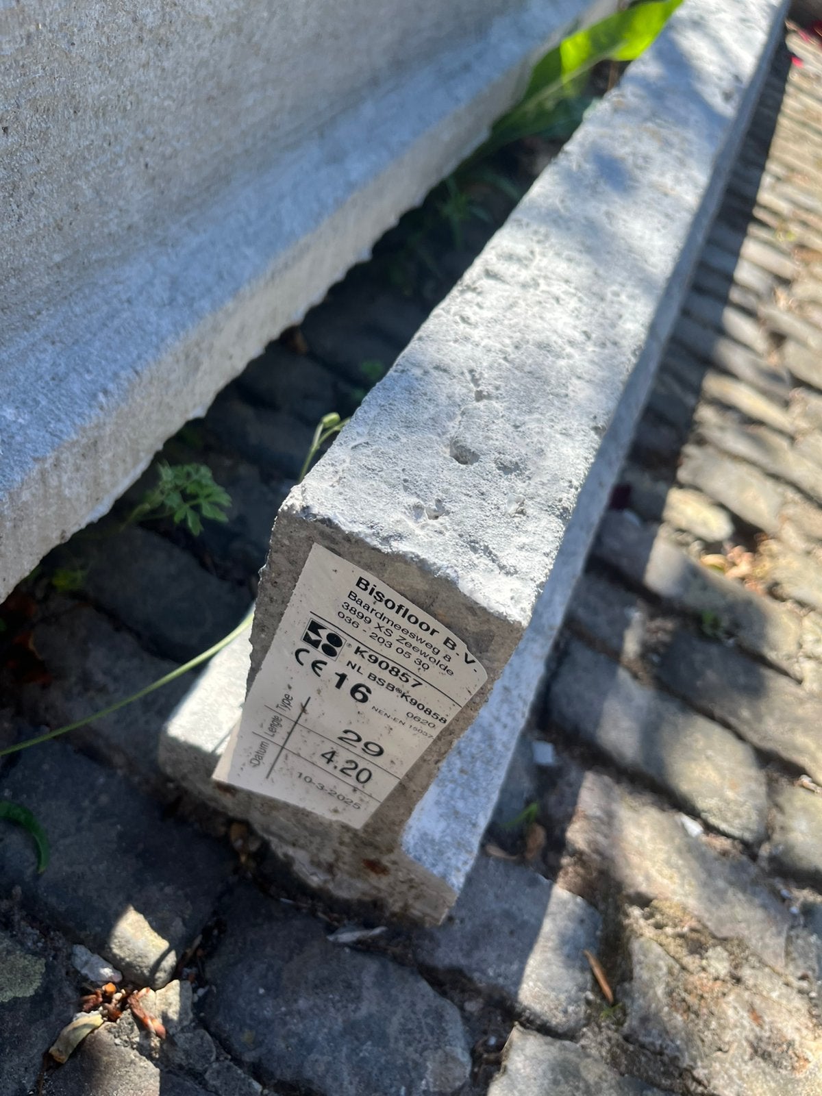 Betonnen Vloerbalk ligger  type 29, Overige materialen, Zo goed als nieuw, Minder dan 5 m², Ophalen